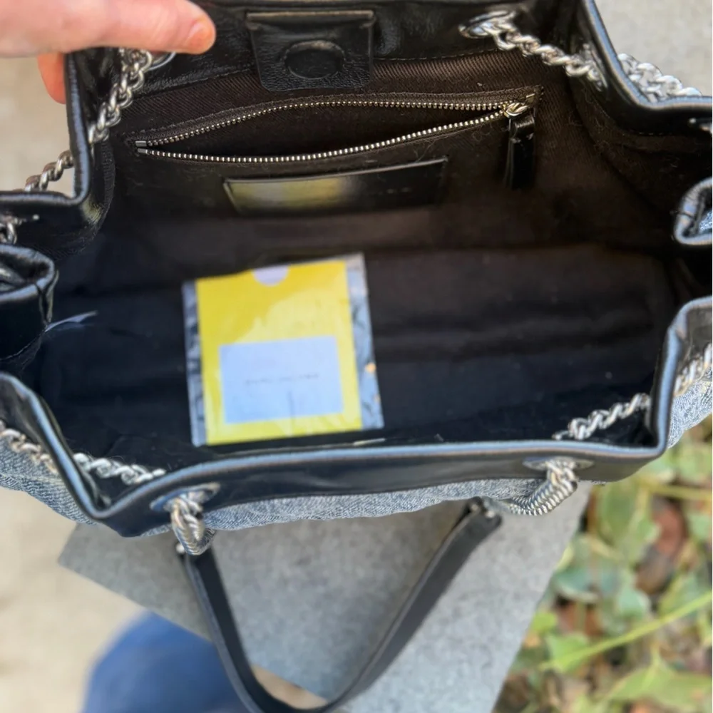 Absolutely gorgeous like new Marc Jacob’s the Sack Bag in denim and leather - Picture 6 of 8
